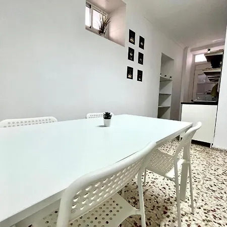 La Casa De La Plaza Vieja Holiday home *